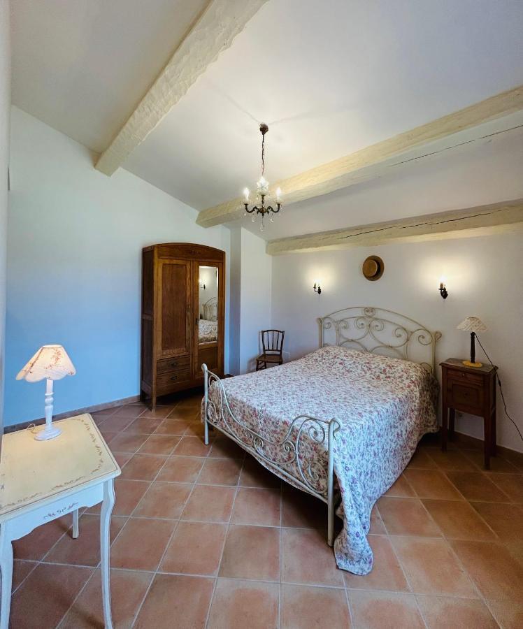 Chateau Du Grand Jas Entrecasteaux Екстер'єр фото